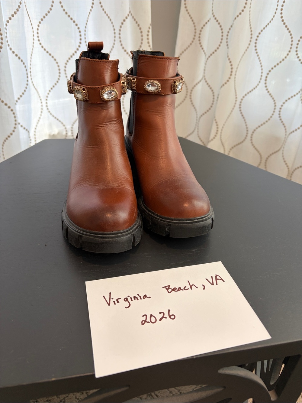 Steve Madden,chunky ankle boot.